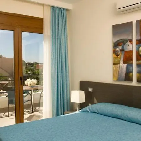 Executive Rhodes 4 Bedroom - 4 Bathroom Bd Pefkos Villa
