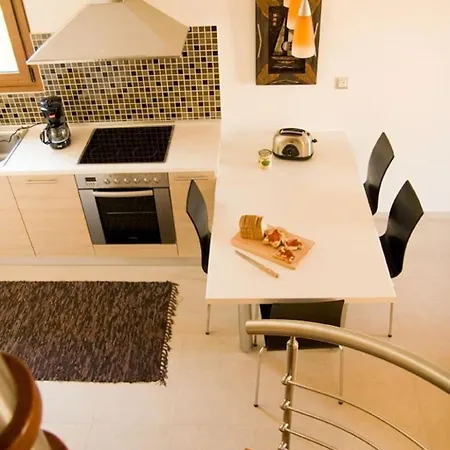 Executive Rhodes 4 Bedroom 4 Bathroom Bd Pefkos Villa *