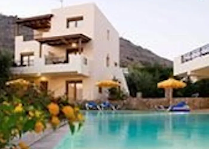 Executive Rhodes 4 Bedroom 4 Bathroom Bd Pefkos فيلة