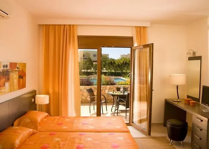 Executive Rhodes 4 Bedroom 4 Bathroom Bd Pefkos فيلة Pefki